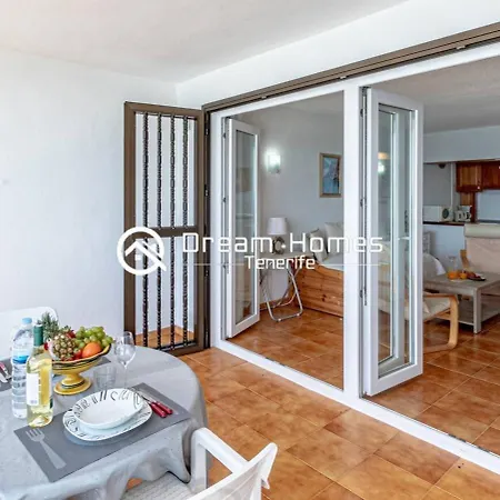 Oceanfront Neptuno By Dream Homes Tenerife Apartamento Puerto de Santiago (Tenerife)
